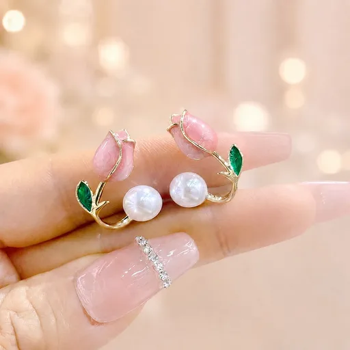 Hot Pink Rosebud - Earring