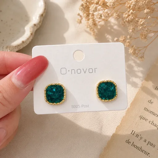 Shiny Green - Earring