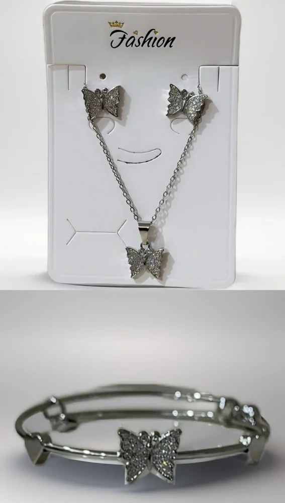 Butterfly Crystal Jewellery Set – Necklace, Earrings & Bracelet