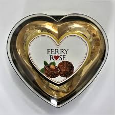Ferry Rose Wafer Peanut Chocolate Heart ( 3 Pieces )