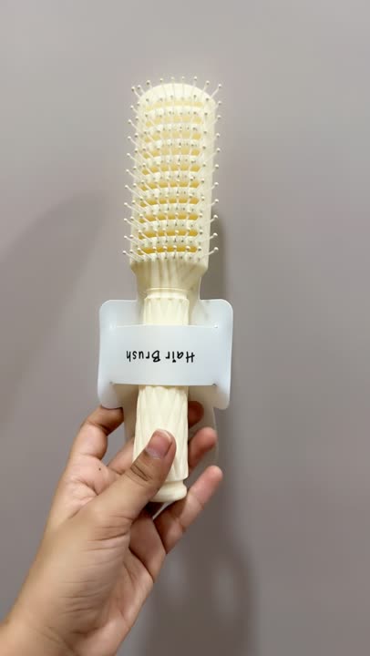 Pastel Cream Hair Brush video 1